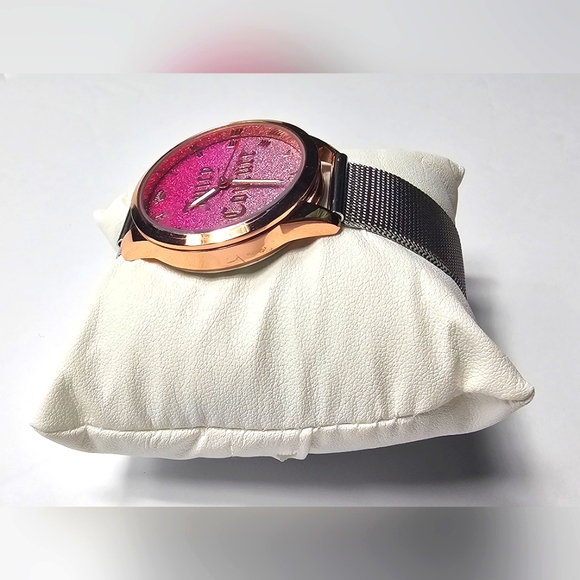 Juicy Couture Watch - Picture 2 of 4